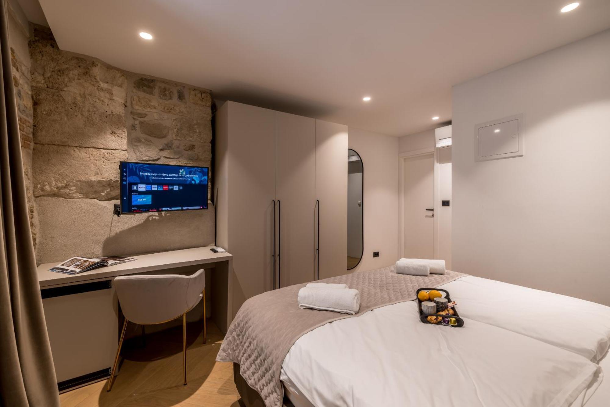 Stone Nepot - In Center - Rooftop Terrace Villa Split